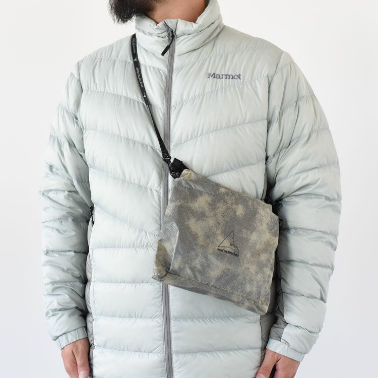ROA x and wander sil printed sacoche  シルプリンテッドサコッシュ