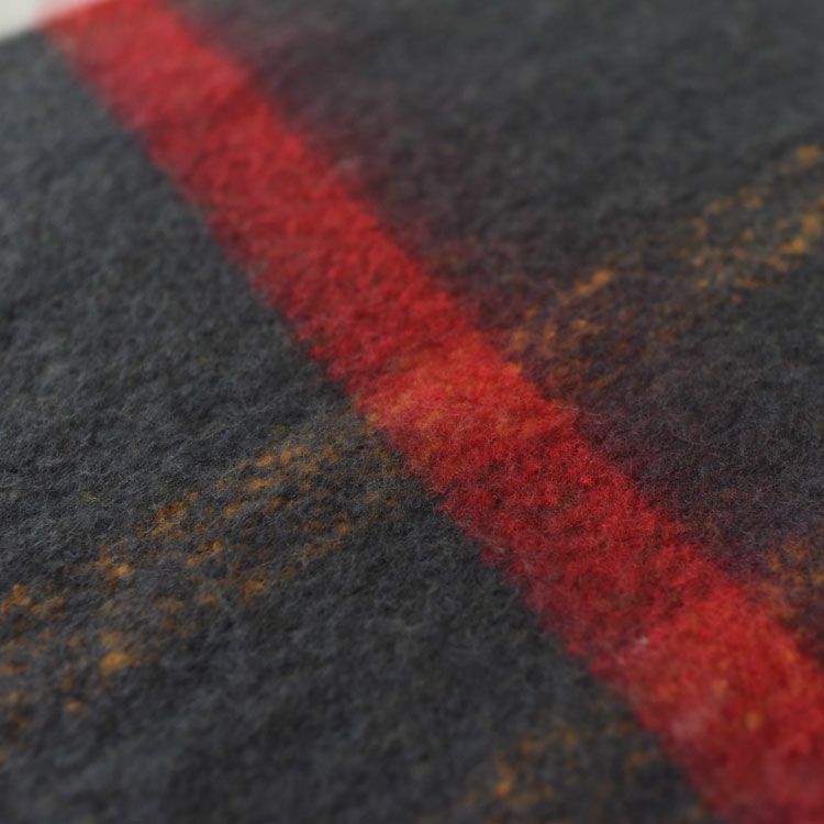 ISLA TARTAN BOUCLE SCARF アイラ タータンブークレ マフラー