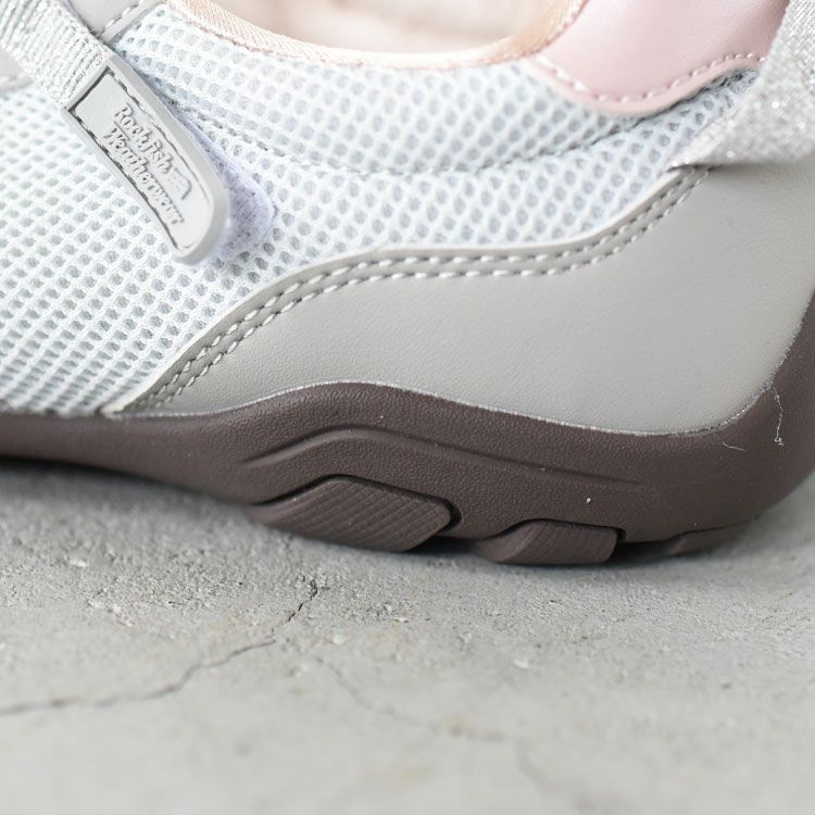 ZANE X-STRAP SNEAKERS ゼイン Xストラップスニーカー