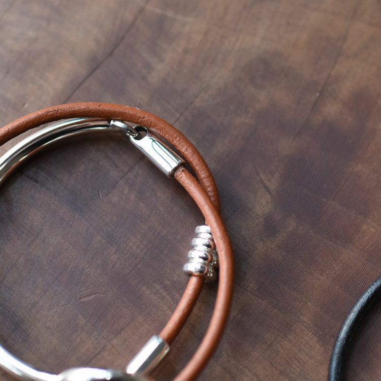 Toggle Double Leather Bracelet